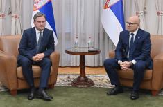 Minister Vučević meets representatives of Union of Montenegrin Students studying in Serbia