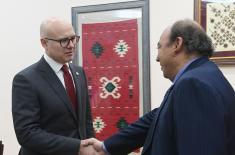 Minister of Defence meets with Ambassador of India