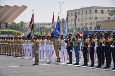 Minister Stefanović lays wreaths at the Unknown Soldier Memorial and at the tomb of Egyptian President Sadat