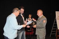 Прва награда „Застава филму“ на фестивалу „Златна буклија“ 