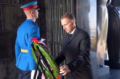 Minister Stefanović lays wreath at Monument to Unknown Soldier to mark Liberation of Belgrade Day