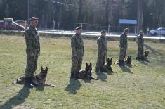 Minister Stefanović visits Dog Training Centre in Niš