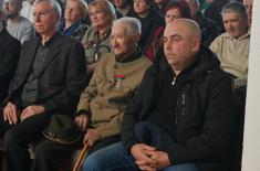 Dodeljene Boračke spomenice borcima, ratnim vojnim invalidima i porodicama palih boraca sa teritorije opštine Apatin