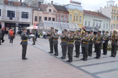 Променадни концерти војних оркестара у Београду и Нишу