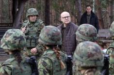 Minister Vučević with members of Serbian Armed Forces at Easter