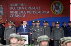  Министар Вучевић на полагању заклетве војника генерације „јун 2023“