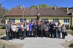 Minister Vučević unveils monument to soldiers killed in 1990s wars in Bačka Topola