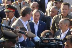 Presidents of Serbia and Egypt attend display of weapons and military equipment