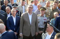 Presidents of Serbia and Egypt attend display of weapons and military equipment