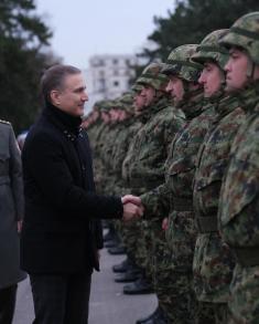 Почасна артиљеријска паљба поводом Дана државности 