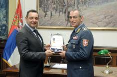 Military commemorative medals for diligent military service presented