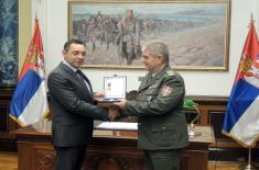 Military commemorative medals for diligent military service presented