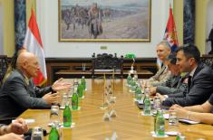 Minister Djordjevic meets General Commenda