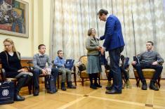 Prime Minister Vucic received Colonel Zoran Stojiljkovic with family