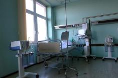 Ministar Vulin: VMC Karaburma spreman da primi pacijente