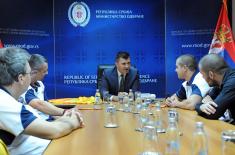 Defence Minister receives Serbian Paralympic athletes