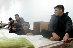 Ministri obišli prihvatni centar za migrante u Obrenovcu
