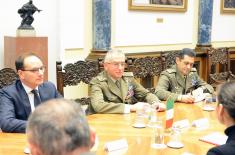 Minister of Defence meets Italian Chief of Defence Staff 