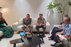 Делегација Војске Србије на ваздухопловном сајму у Паризу