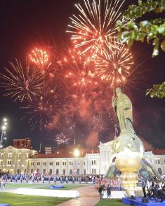 Председник Вучић: Не постоји ништа прече од јединства нашег народа