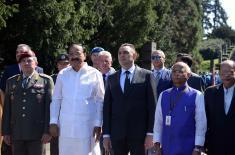 Vice-President of the Republic of India lays a wreath at the Monument to the Unknown Hero