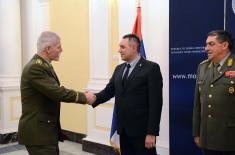 Sastanak ministra odbrane sa predsedavajućim Vojnog komiteta NATO