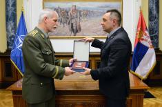   Minister of Defence meets with Chairman of the NATO Military Committee