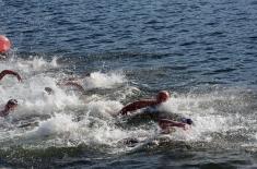 Учешће припадника војске у пливању за Часни крст