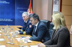 Sastanak ministra odbrane sa šeficom Kancelarije UNDP u Srbiji