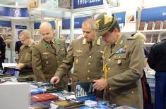 Strani vojni predstavnici posetili Sajam knjiga