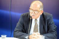 Министар Вулин: Нисмо дозволили ревизију историје
