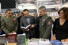 Министар Вулин: Војска Србије је чувар традиционалних вредности