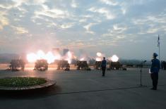 Gun salute to mark Armistice Day