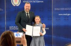 Uručene nagrade pobednicima konkursa „Naš vojnik, naš heroj“