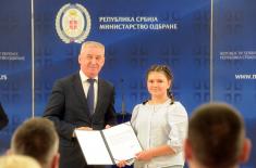 Uručene nagrade pobednicima konkursa „Naš vojnik, naš heroj“