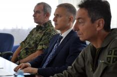 Ministar Stefanović: Pozivam mlade da izaberu poziv vojnog pilota 