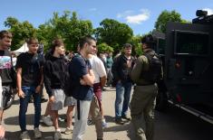 Сајам професионалне оријентације приближио младима војни позив
