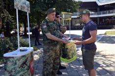 Promotion of voluntary military service in Valjevo