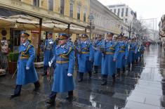 Počasna artiljerijska paljba i promenadni defilei povodom Dana državnosti