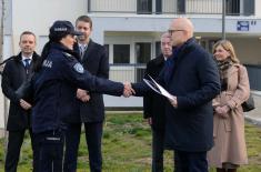 Minister Vučević hands over apartment keys to members of security forces