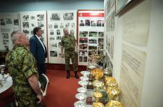 Minister Gašić visits Dog Training Centre in Niš