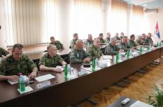 Министар Гашић обишао Команду Ратног ваздухопловства и ПВО