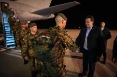 Министар Гашић дочекао припаднике Војске Србије из Либана 