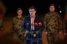 Министар Гашић дочекао припаднике Војске Србије из Либана 