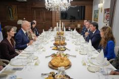 Sastanak ministra Gašića sa ministrom odbrane Mađarske