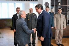 Sastanci ministra odbrane sa akreditovanim ambasadorima u Srbiji 