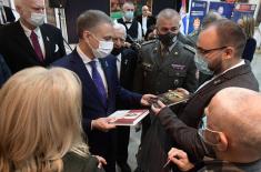 Minister Stefanović with descendants of Serbian First World War warriors