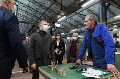 Minister Stefanović visits “Prva Petoletka“ company