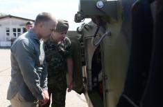 Ministar Stefanović obišao artiljerijske jedinice u Kraljevu opremljene modernizovanim sredstvima