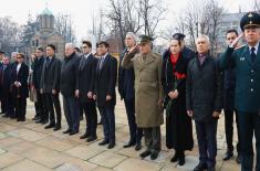 Delegation of the Ministry of Defense and the Serbian Armed Forces laid wreaths on the occasion of the Defenders of Fatherland Day